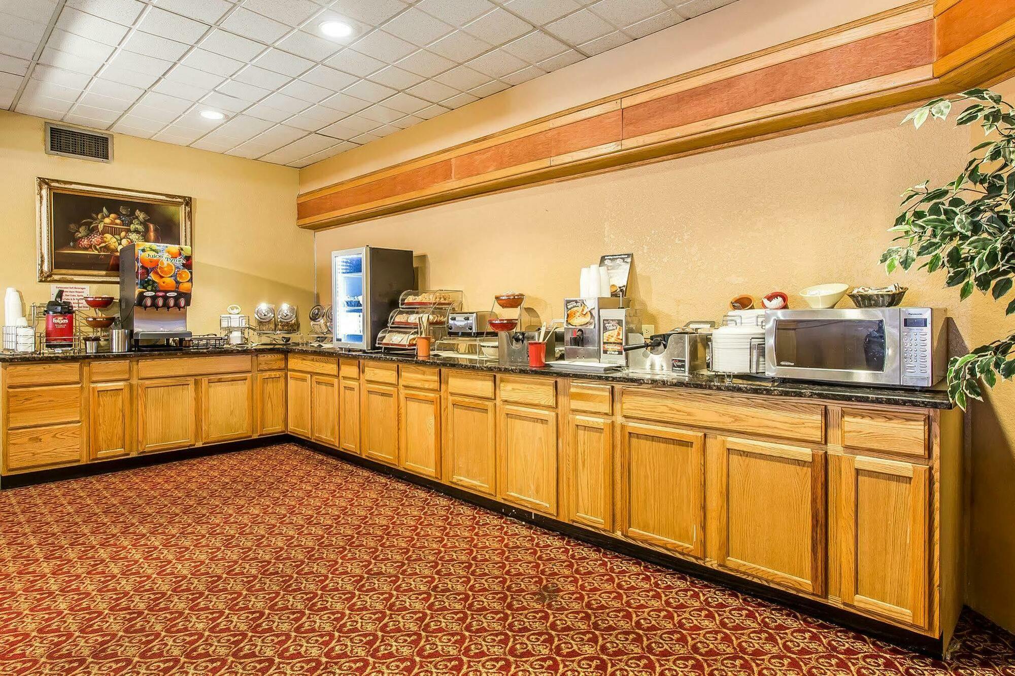Quality Inn Cookeville Eksteriør billede