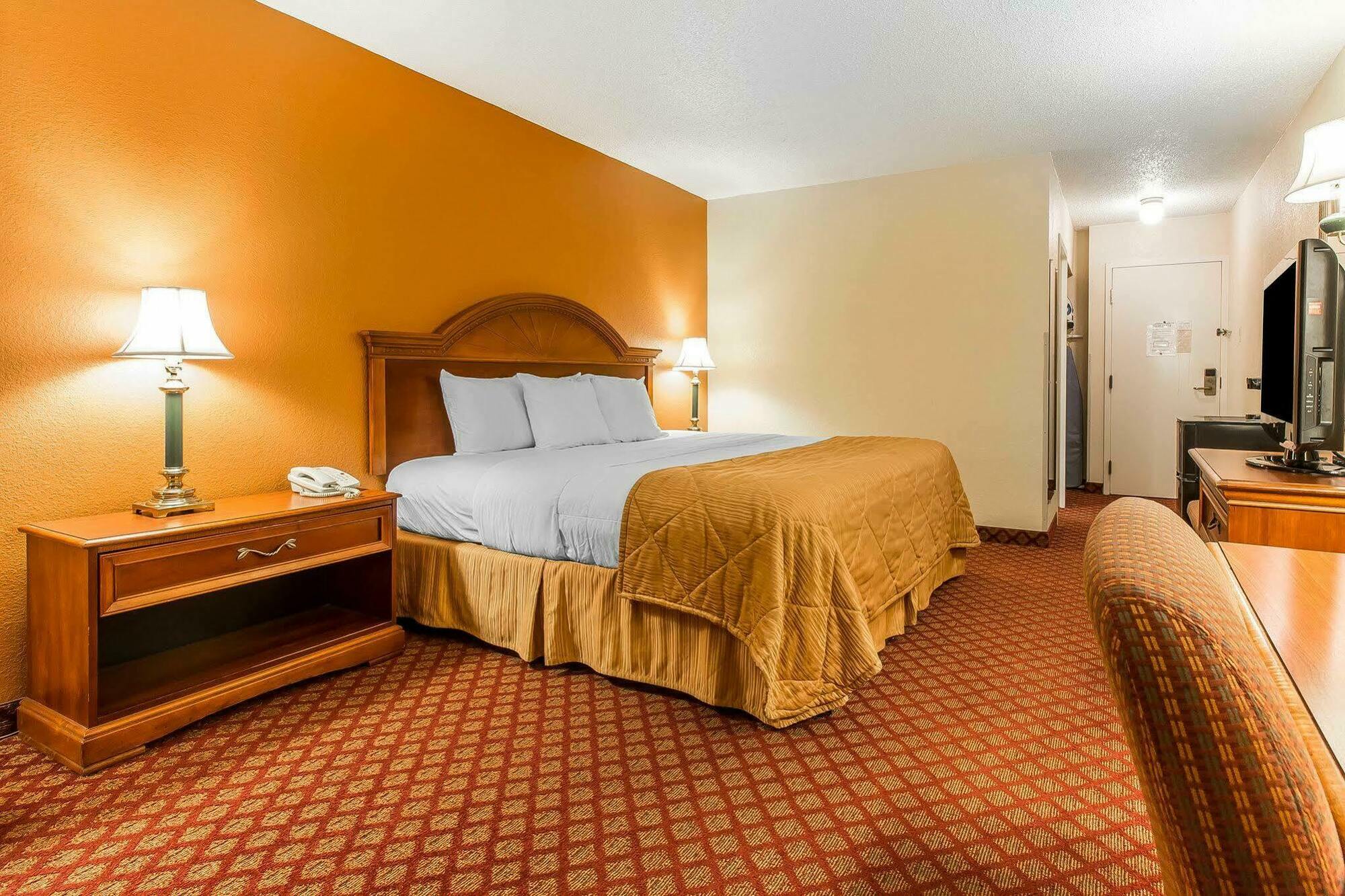 Quality Inn Cookeville Eksteriør billede